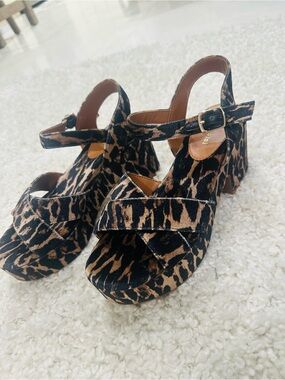 Gianni Bini Leopard Velvet Print Platform Sandals with Ankle Strap - New